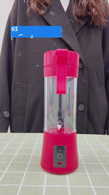 Portable Fruit Juicer & Smoothie Maker